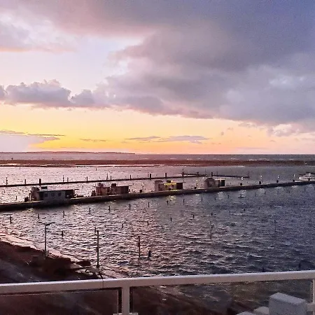 Modernes Ostseeapartment Mit Aussicht