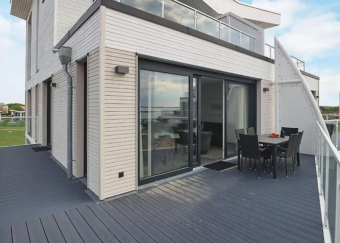 6 Person In Apartamento